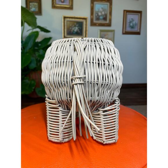 Vintage Grey Woven Elephant Planter Unique Decor Plant Holder - Picture 6 of 16